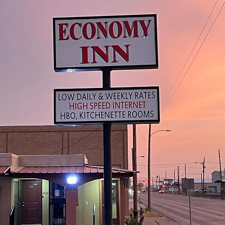 Economy Inn Odessa Exteriör bild